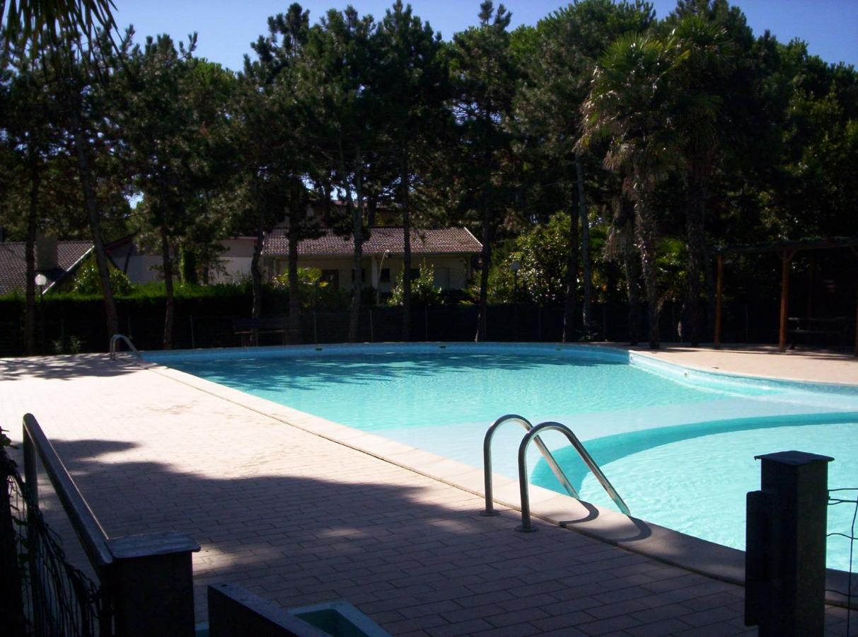 Villa Ranch Club *